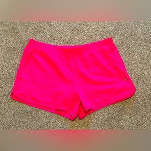 Lilly Pulitzer Women Ocean Trail Shorts Pink Grenadine - Size Large